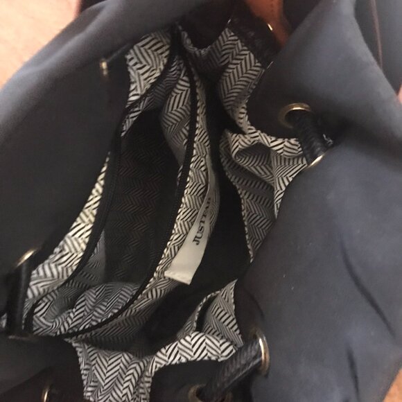 JustFab Chandler Shoulder Bag - Picture 4 of 5